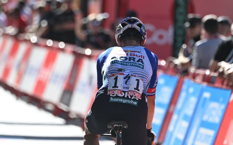 primoz roglic vuelta pm.jpg