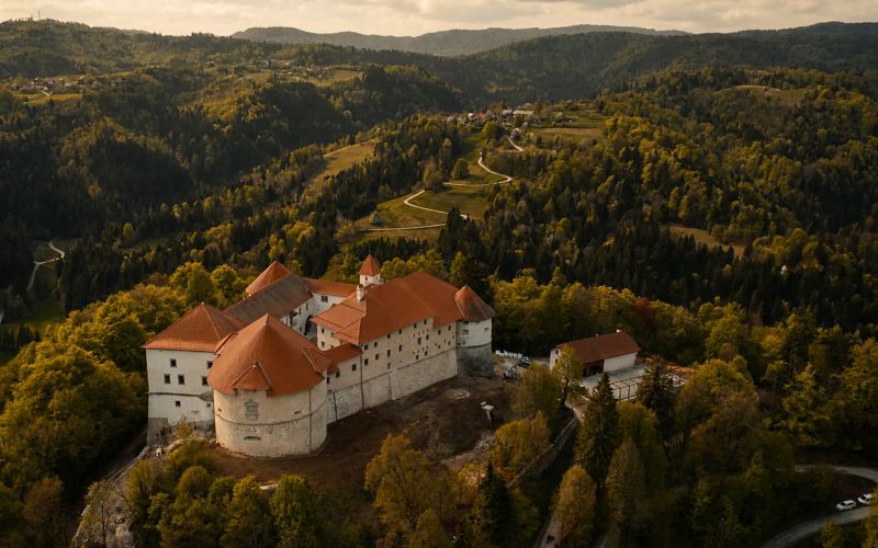 grad-turjak