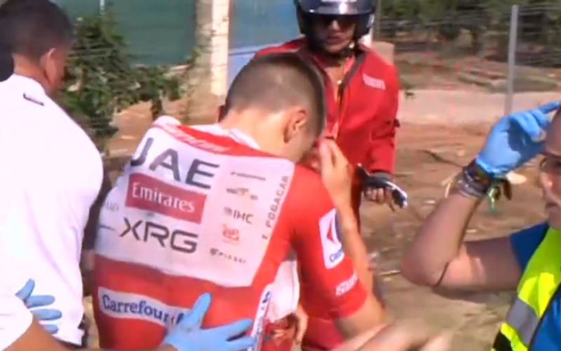 pogacar padec vuelta.png