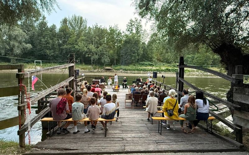 beltinci, literarni-vecer, otok-ljubezni