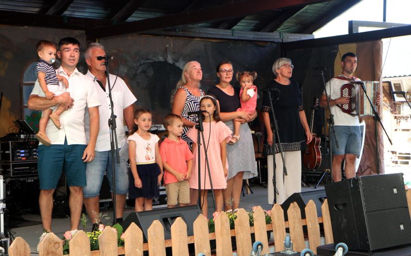 druzina-poje