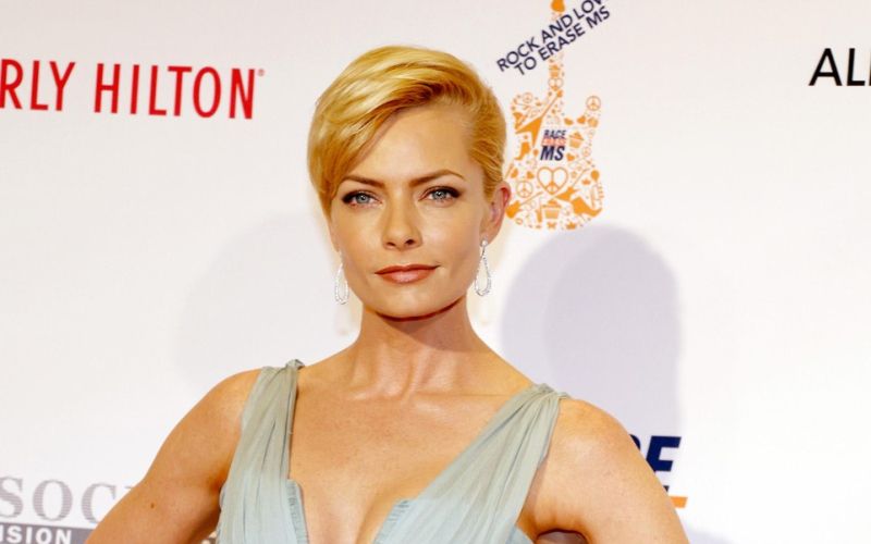 jamie-pressly