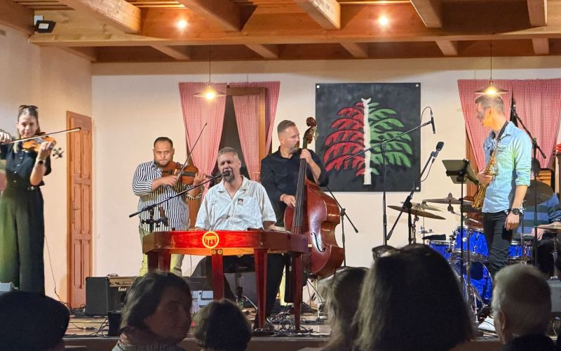 festival-košček-sreče, domanjševci
