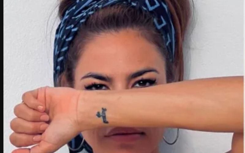 eva mendes 2.png