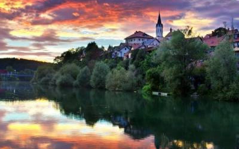 17_zeleno_1_reka_krka_.jpg