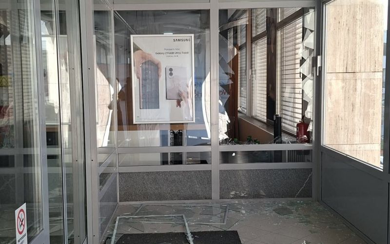 Vlom v prostore Telekoma na Novem trgu