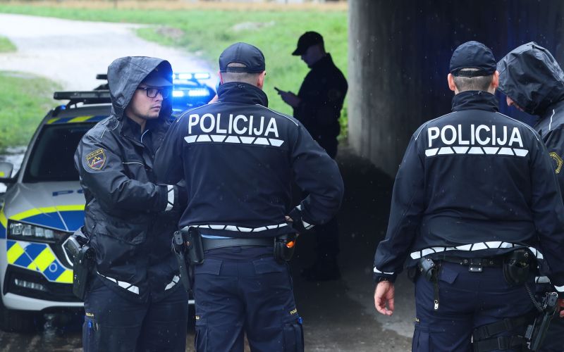 policija, smartno, iskanje, streljanje, slovenska-policija