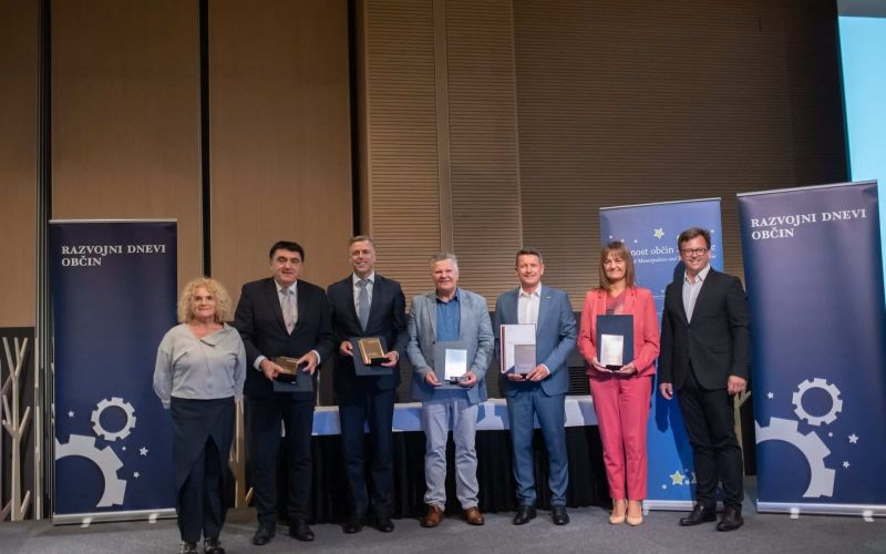 kar-dve-priznanji-za-mestno-obcino-novo-mesto