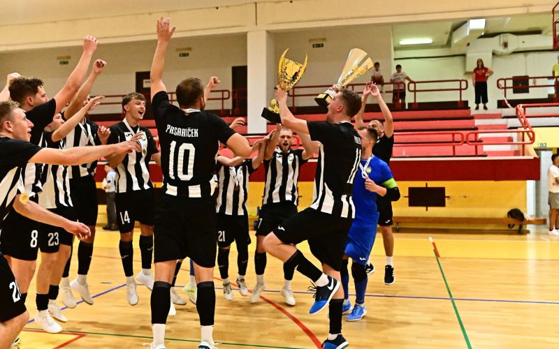 futsal_Dobovec_01.jpg