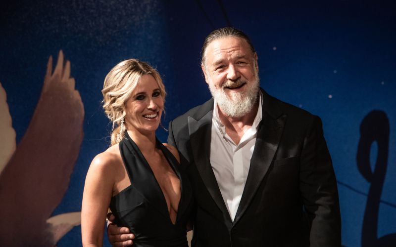 Russell Crowe presenetil z vitkejšo postavo