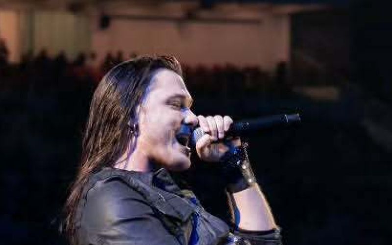 Dino Jelusić