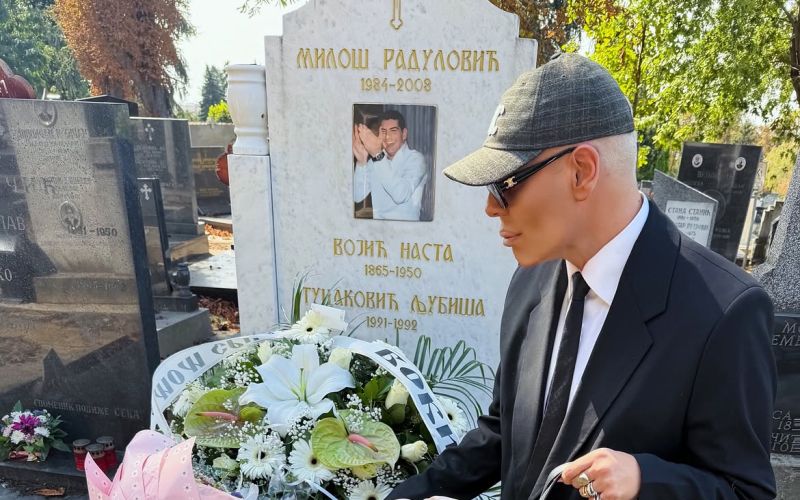 Boki 13, Marina Tucaković