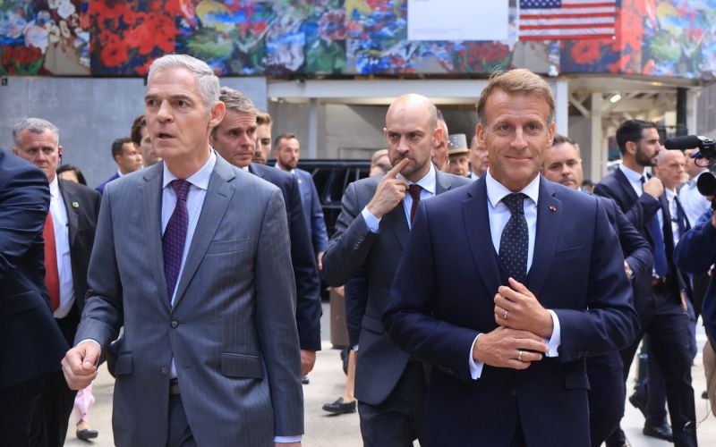 emmanuel macron.jpg
