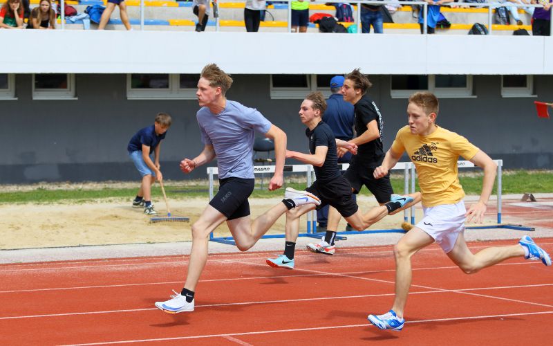 cg_dijaki_sportniki.jpg