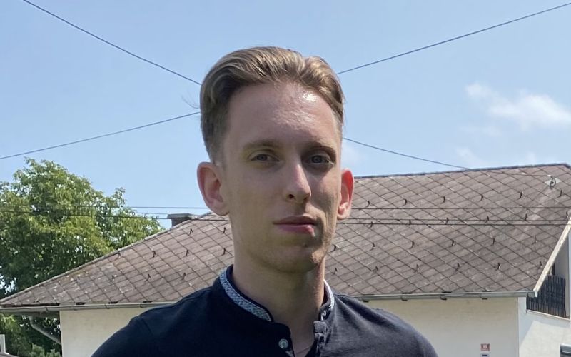 nejc buzeti, študent ekonomije