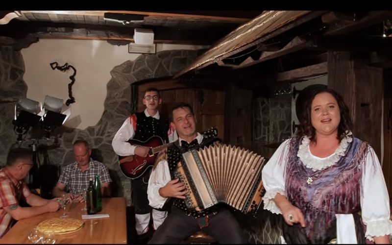 ansambel-andreja-bajuka