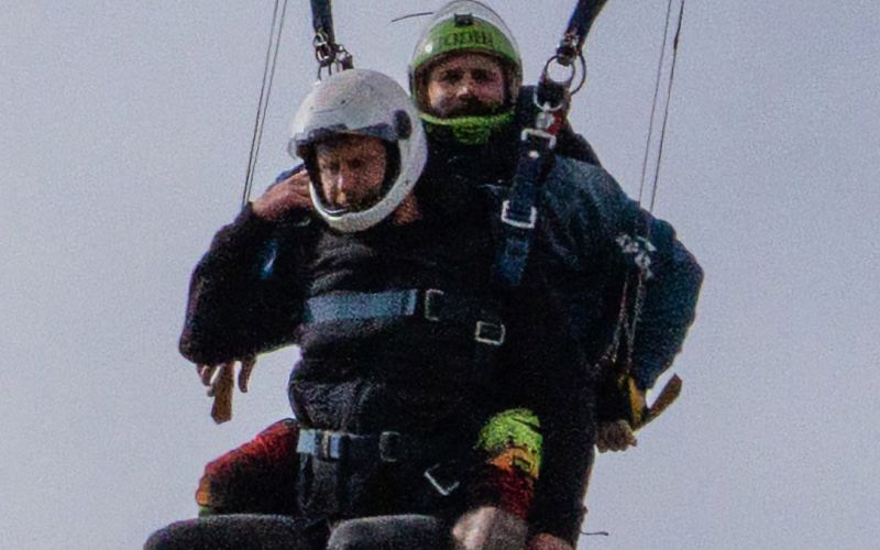 Harry po skoku najprej poklical Meghan