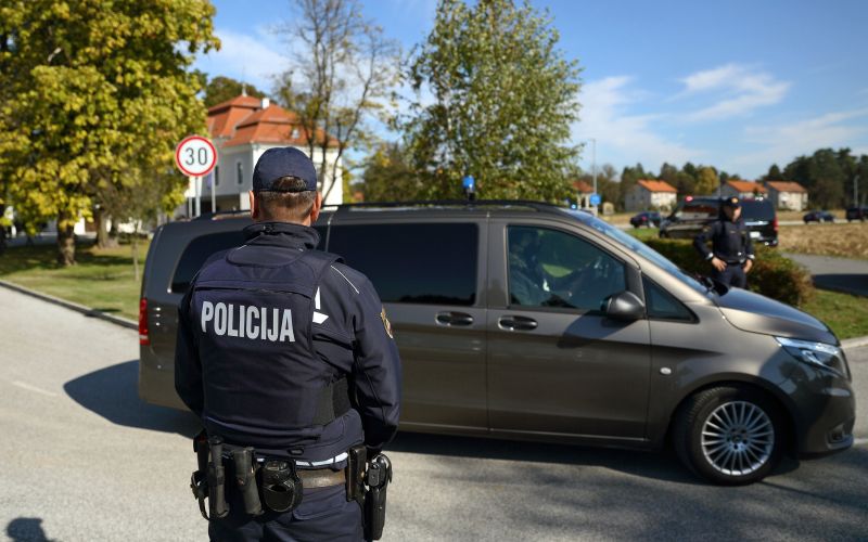 Naslovka cg_policija_1.jpg
