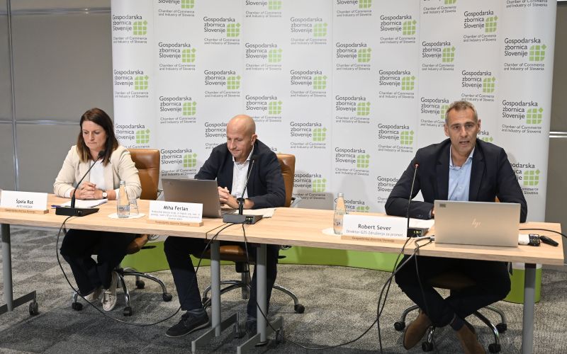špela Rot, Miha Ferlan, Robert Sever.jpg