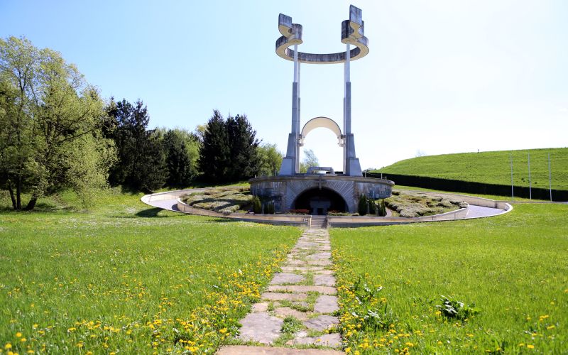 spominski-park-teharje
