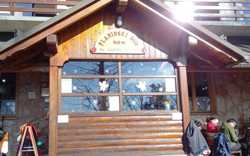 Zasavska  sveta gora planinski dom.jpg