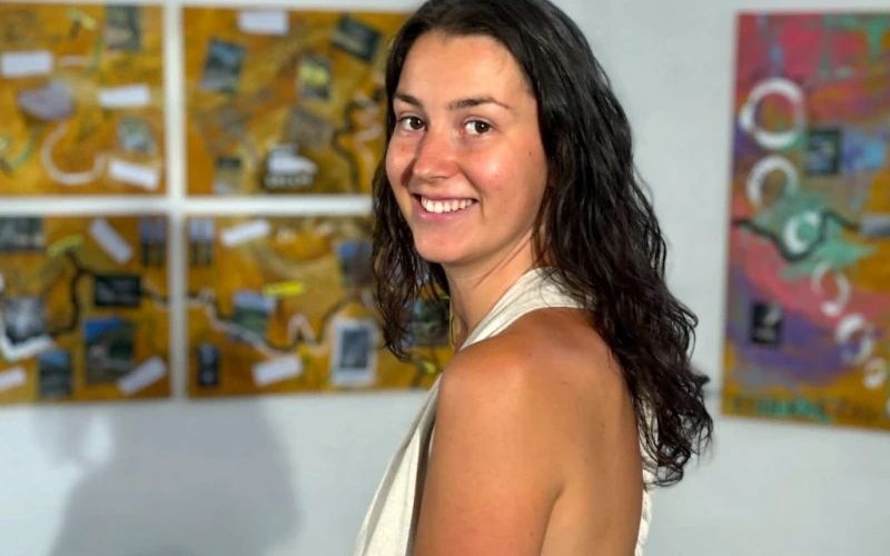 sara_hutar.jpg