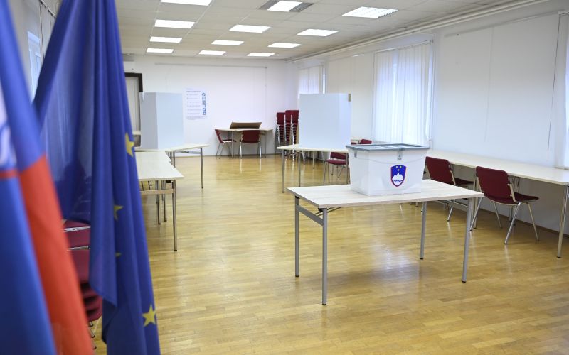 referendum, predcasno-glasovanje