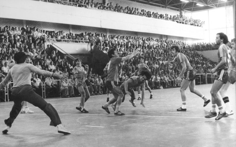 golovec otvoritev1976.jpg