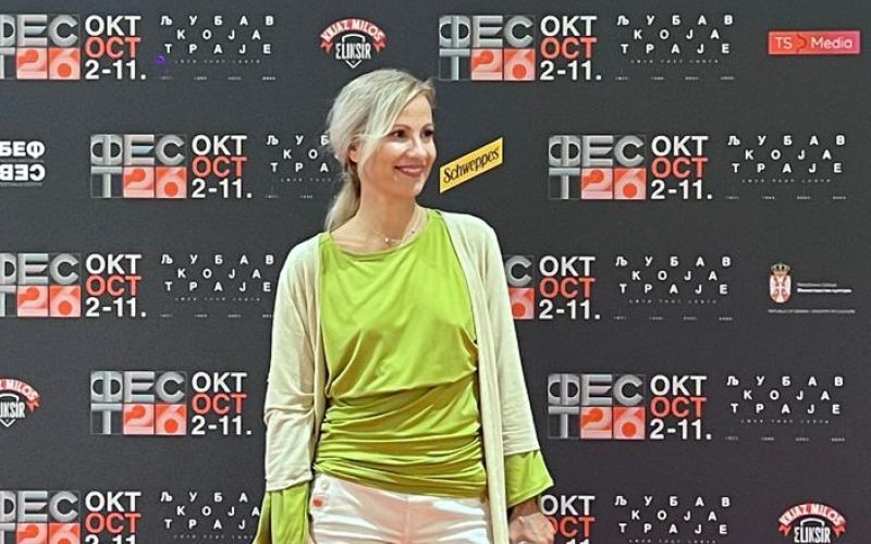 Aleksandra Balmazović, Budi Bog s nama premiera, Beograd