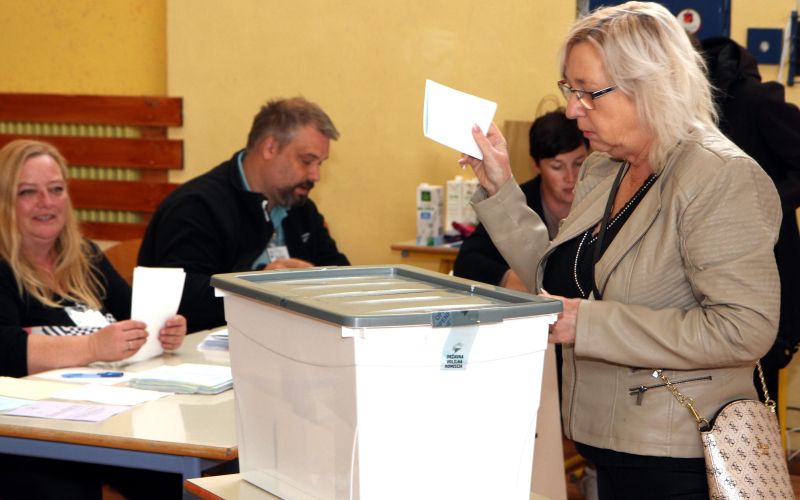 T referendum polzela 1.JPG
