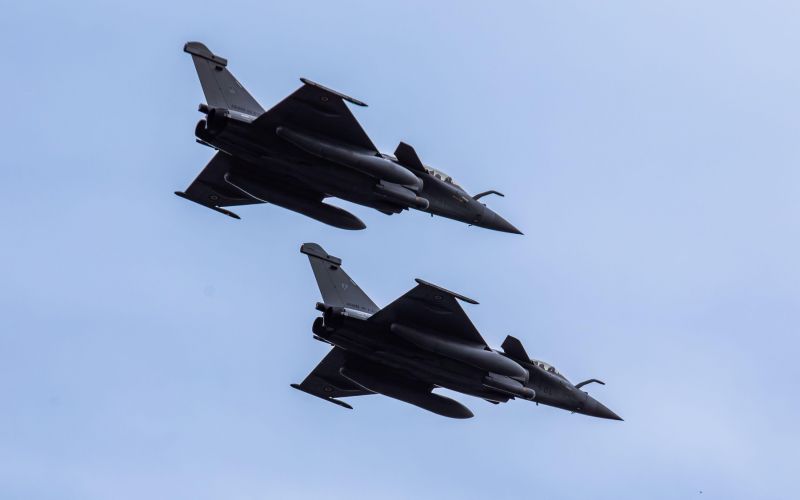 letalo lovec rafale.jpg