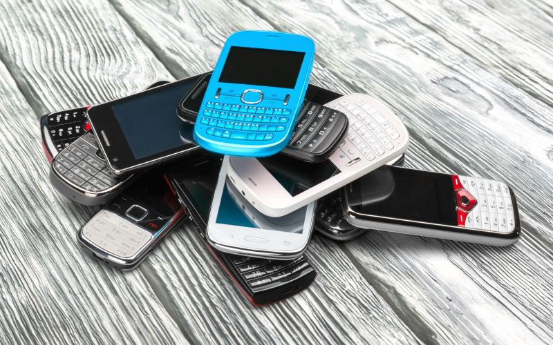 mobilnik, e-odpadki, elektronski-odpadki