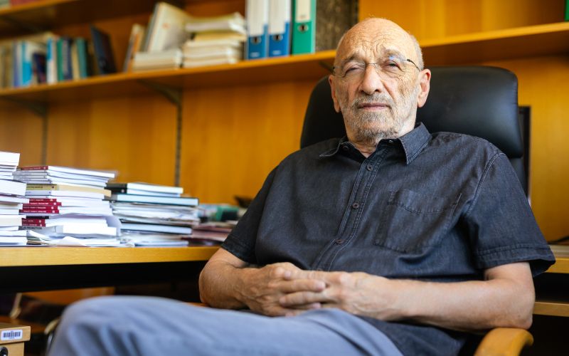 ZOIS2026_Zoisova nagrada za življenjsko delo_akad. prof. dr. Slavko Splichal_2 (Foto Osebni arhiv).jpg