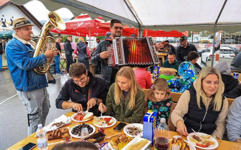 drustvo-soncek-posavje, kostanjev-piknik, anton-hrusevar