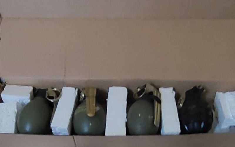 ročne bombe.JPG