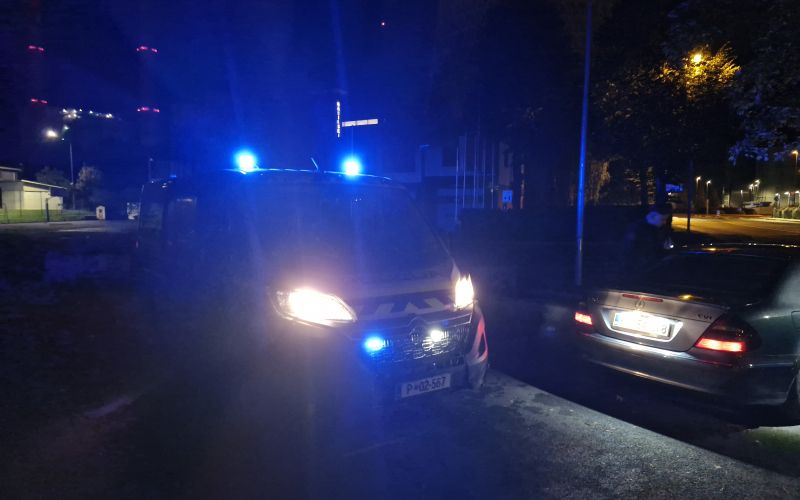 policija