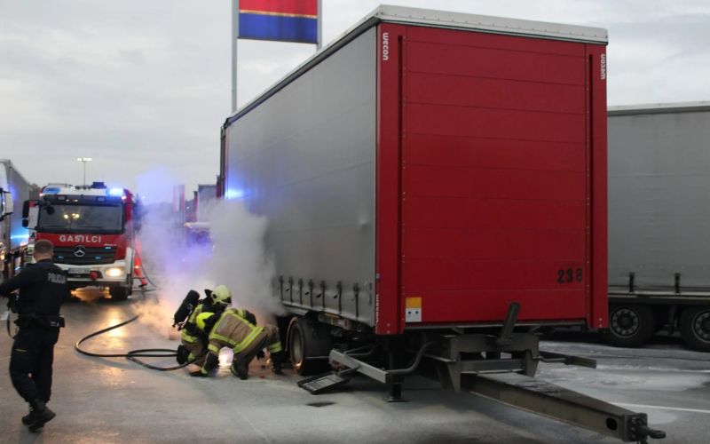pge-krsko, pozar-prikolice