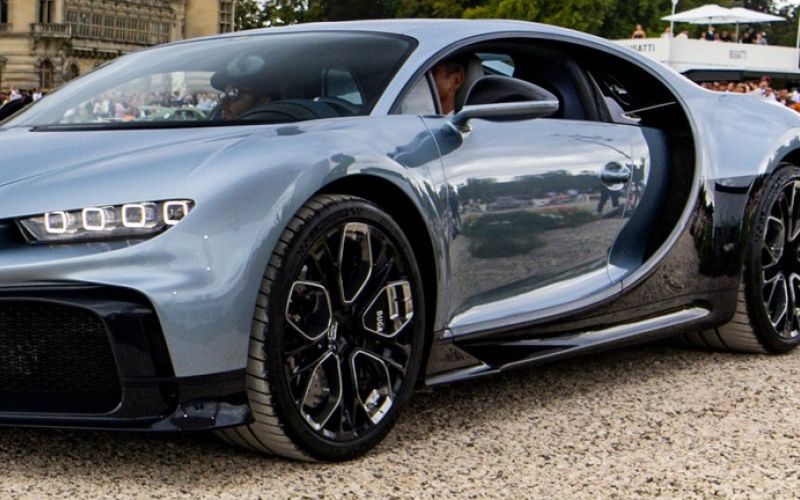 bugatti.jpg