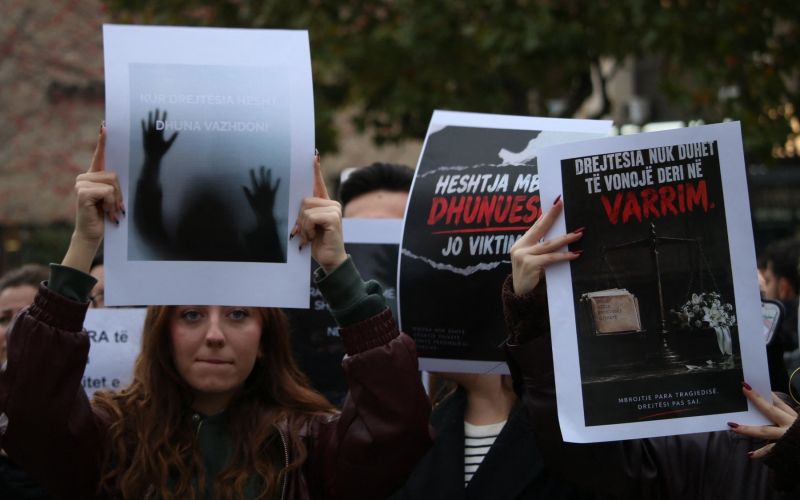 pristina, protest