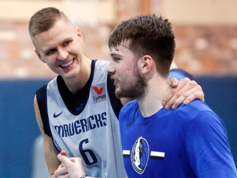 Ga je Nico poslušal? Porzingis o menjavi Dončića povedal vse, tole osupne