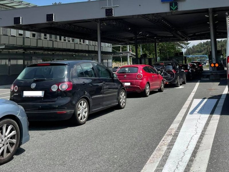 Srbija svojim državljanom odsvetuje potovanja na hrvaško, to je razlog