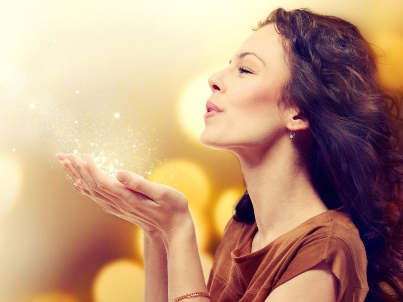 Beseda je urok: Moč, ki zdravi ali uničuje življenje