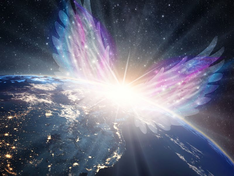 Angeli kot energetski zdravilci: Pogoji za njihovo pomoč