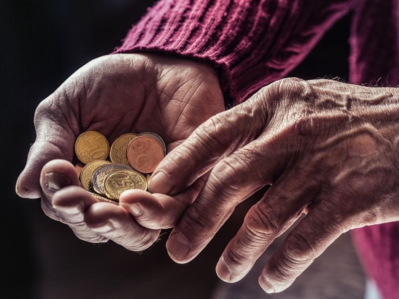 Upokojence goljufajo, ker zdravstveni inšpektorat ne opravi svojega dela