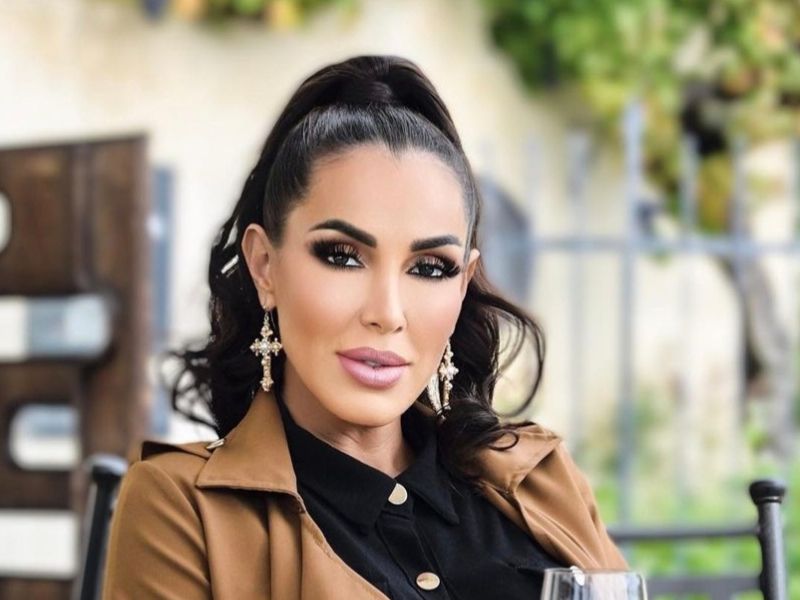 Tako razkošno živi Carmen Osovnikar (Kmetija) – pokukajte v njen dom