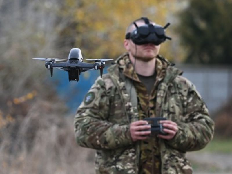 Medvedjev: Evropski obrati za komponente dronov so možne tarče