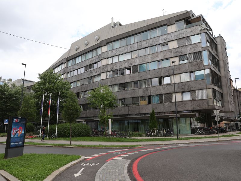 Stranka Resni.ca zbrala dovolj podpisov za odpravo RTV prispevka