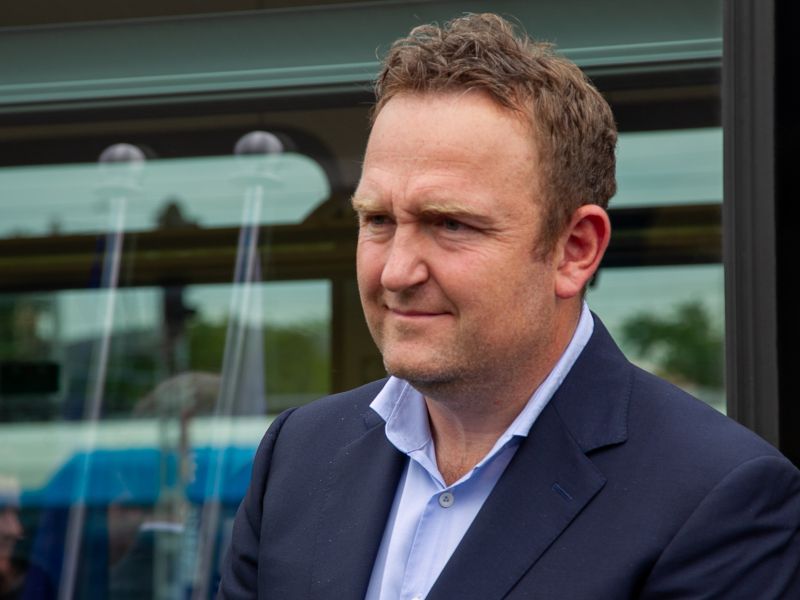 Hišne preiskave na SŽ: kriminaliste zanima afera s fiktivnimi posli