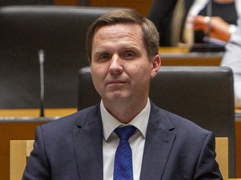 DVK zavrgla ugovor o domnevnih nepravilnostih v referendumski kampanji