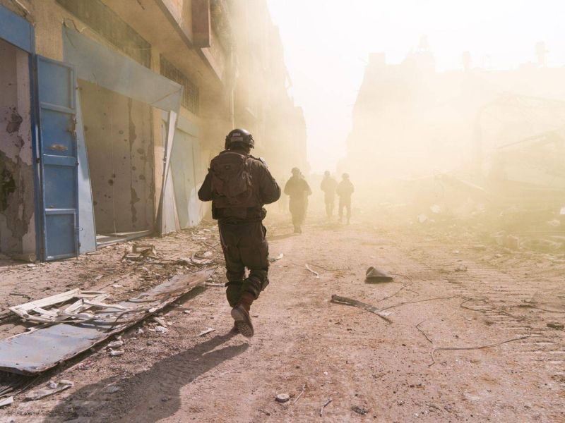 Osumljena žvižgaštva: posnetek mučenja sprožil lov na izraelsko generalko